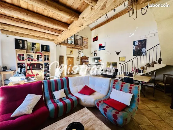 Mas 11 pièces 290 m²