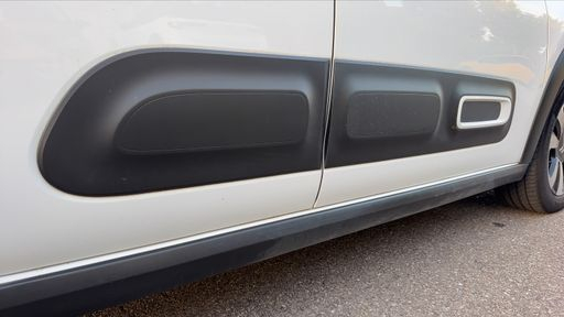Citroen C3 1.2 PureTech 110 - Shine – 2020 – 64097 km – Essence – Boîte Manuelle — photo 3