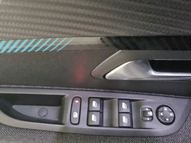 Peugeot 208 electrique 50 kwh 136ch — photo 58
