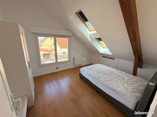 Chambre meublée - colocation