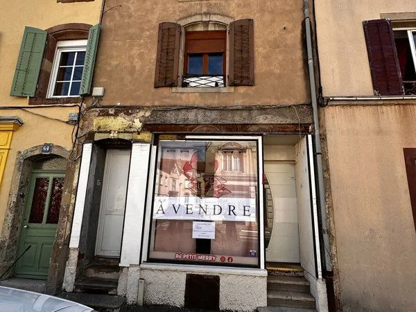 LOCAL COMMERCIAL À VENDRE - 40 m²