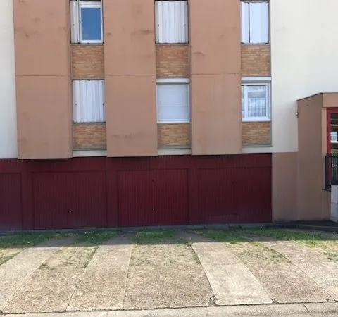 Vends parking - 14m²