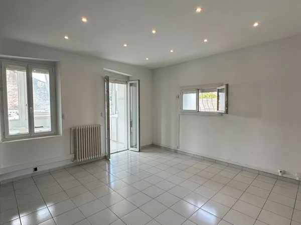 T3/4 véranda 84 m2 Montolivet