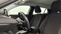 Peugeot 2008 e-2008 136ch Active — photo 12