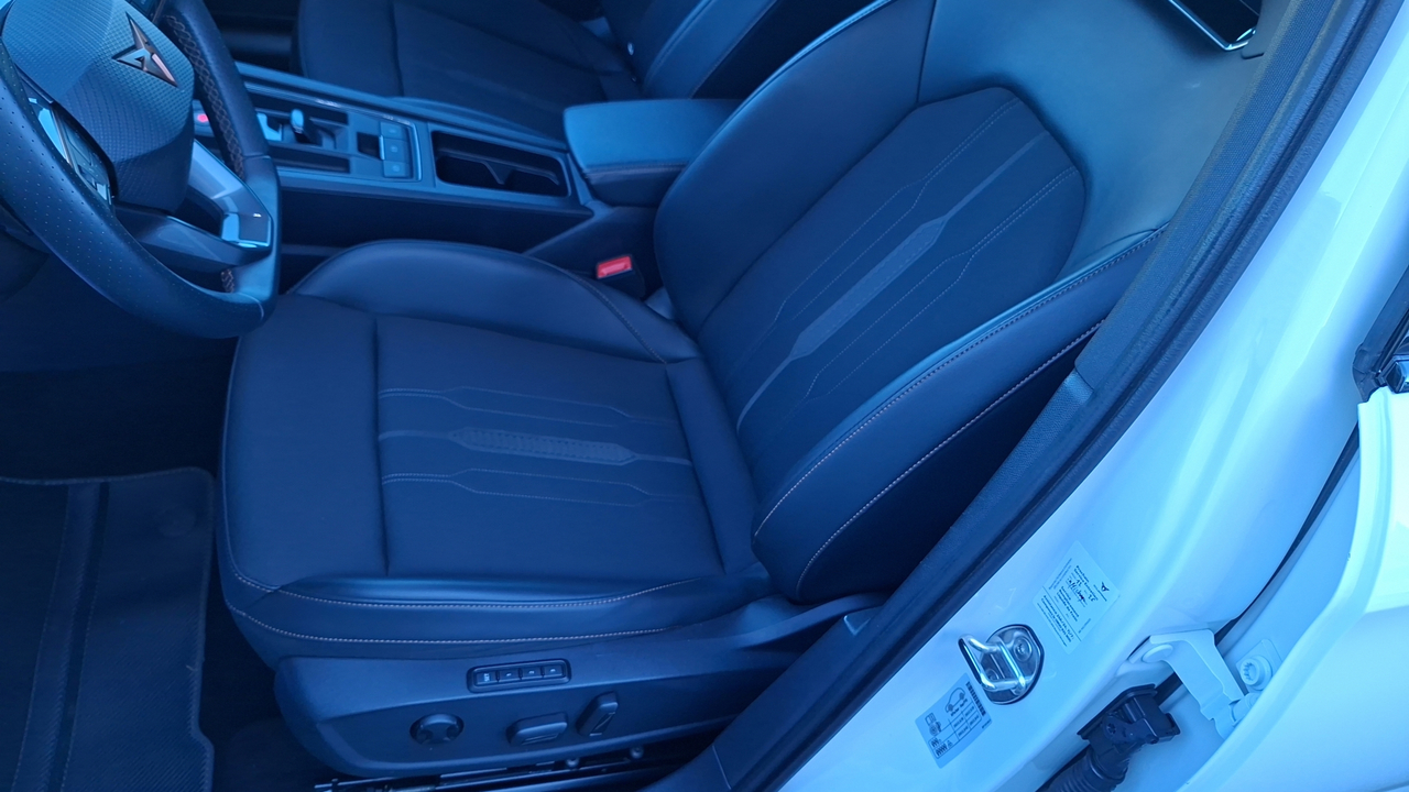 Cupra Formentor 1.4 e-HYBRID 204 ch DSG6 — photo 31