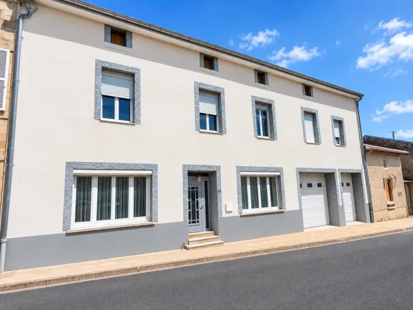 Maison 9 pièces 240 m²