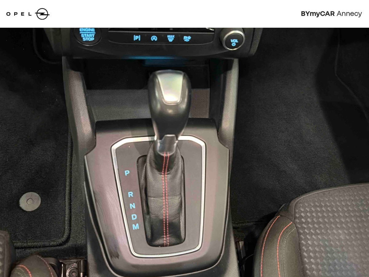 Ford Focus SW 1.0 EcoBoost 155 S&amp;S mHEV Powershift — photo 16