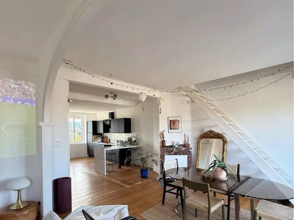 À louer - Appartement non meublé - Duplex lumineux - 73 m² - Proximité Lille - Disponible mi-septemb