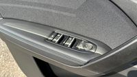 Renault Captur 1.8 E-Tech full hybrid 160ch esprit Alpine - 26 — photo 16