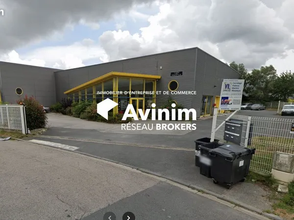 Local 411 m² Gonfreville-l'Orcher
