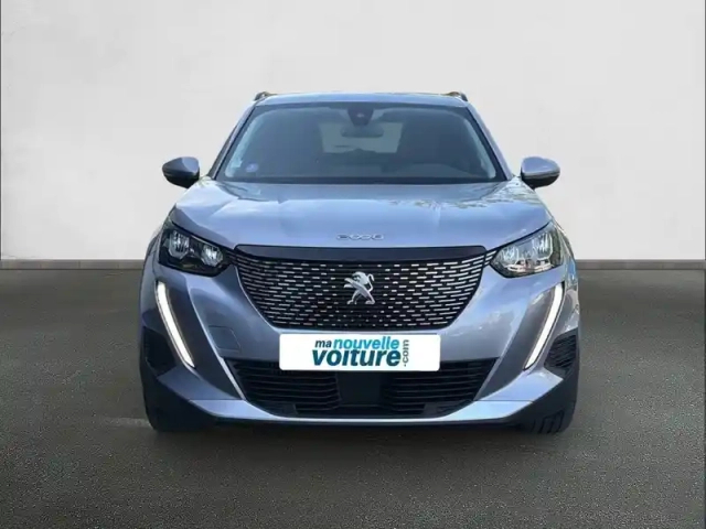 Peugeot 2008 puretech 130 s&amp;s eat8 — photo 2