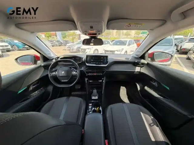 Peugeot 208 electrique 50 kwh 136ch — photo 8