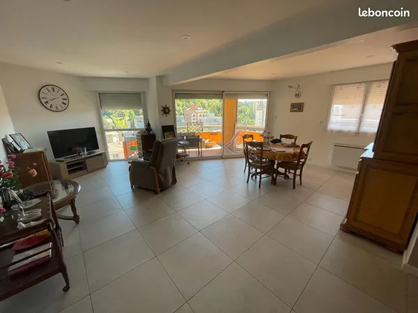 Appartement 3 pièces 85 m²