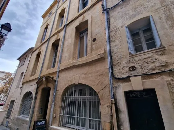 GRANDE CAVE MONTPELLIER CENTRE ECUSSON