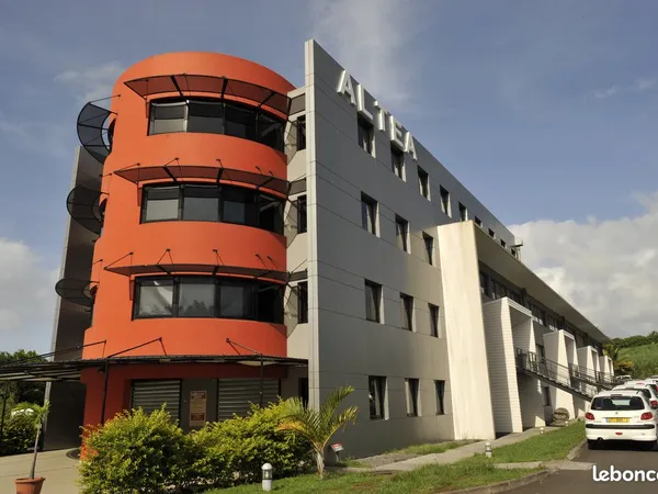 Bureaux 107 m² - La Mare, Sainte-Marie
