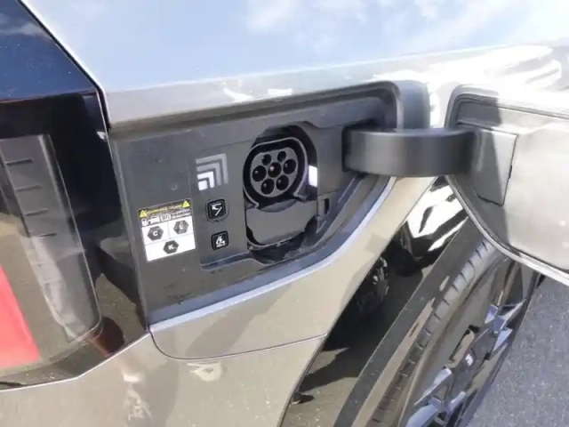Kia Ev9 385ch 99,8kwh gt-line business 4wd — photo 15