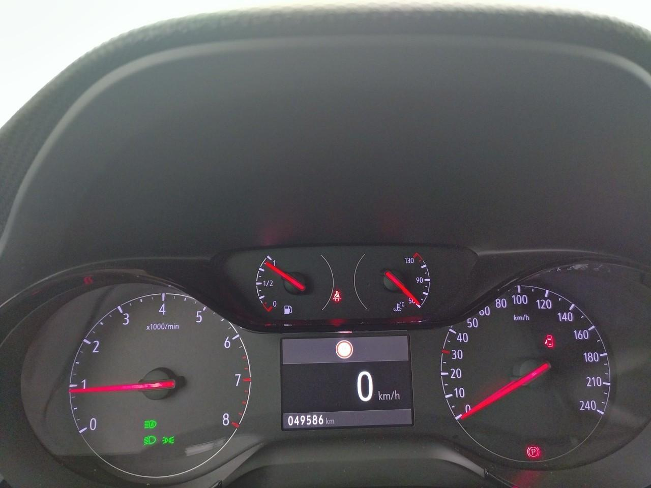 Opel Corsa 1.2 turbo 100 ch bvm6 — photo 18