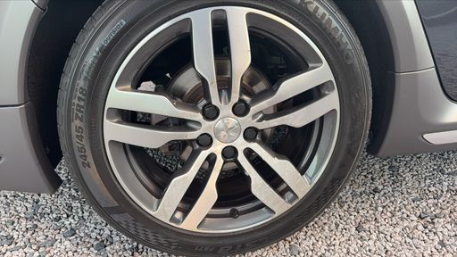 Peugeot 508 RXH 2.0 BlueHDi 180 EAT6 - Feline – 2017 – 123129 km – Diesel – Boîte Automatique — photo 35
