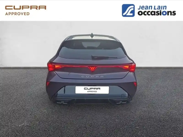 Cupra Leon 1.5 etsi hybrid 150 ch dsg7 — photo 48