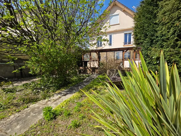 Maison 6 pièces 120 m²