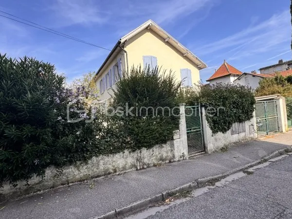 Maison 9 pièces 178 m²