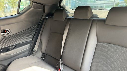 Toyota C-HR 1.8 VVT-i 122 Hybrid CVT - Dynamic – 2018 – 138107 km – Hybride essence – Boîte Automatique — photo 31