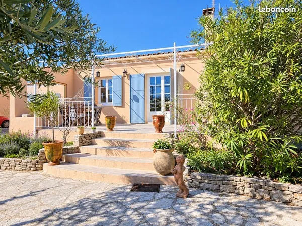 Villa 5 pièces 154 m²