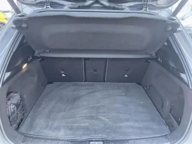 Mercedes Gla 200 163ch progressive line 7g-dct — photo 13