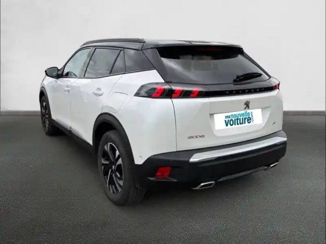 Peugeot 2008 puretech 130 s&amp;s eat8 — photo 27