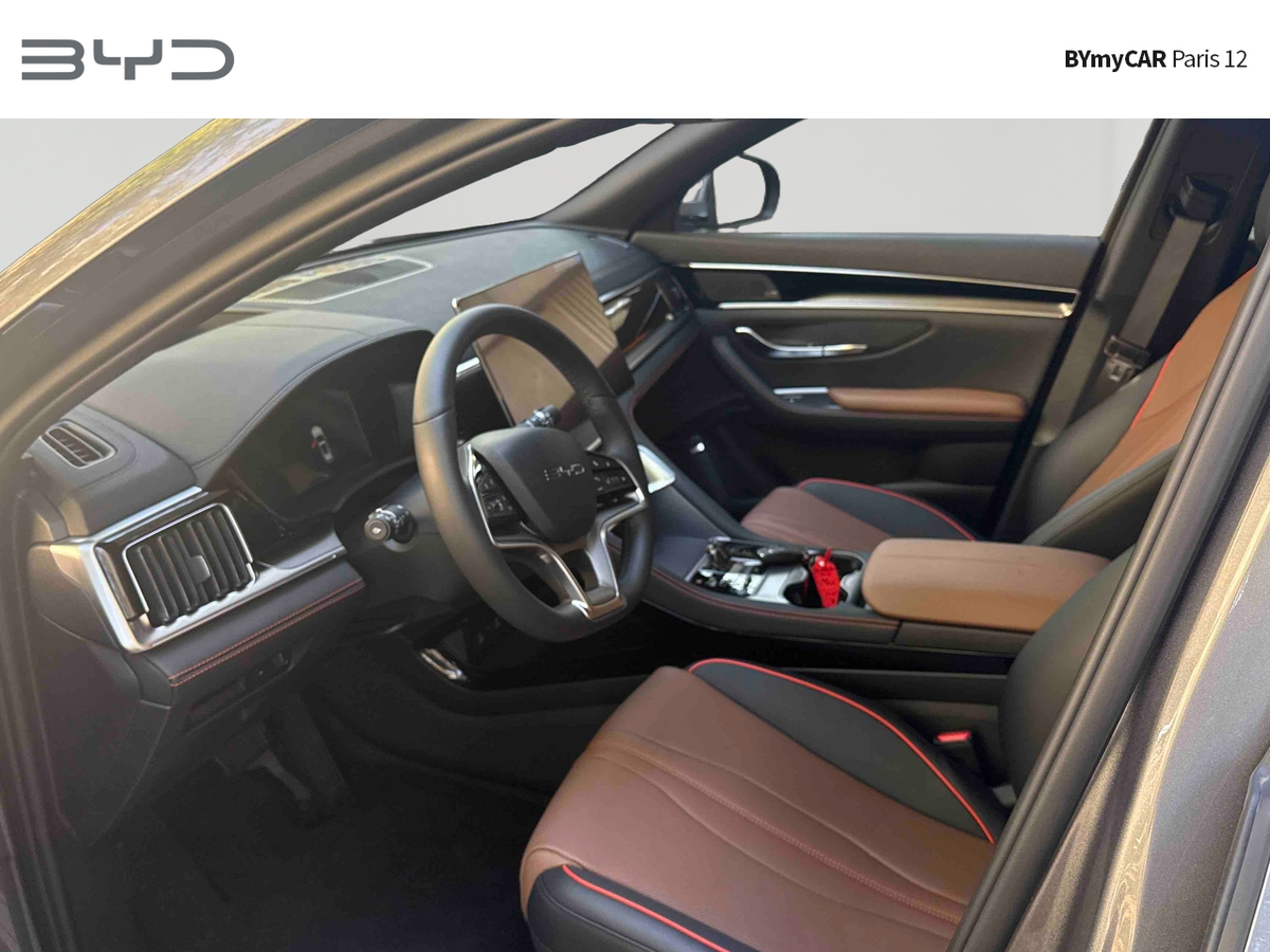 BYD Seal U 1.5l DM-i 324 ch AWD PHEV — photo 10