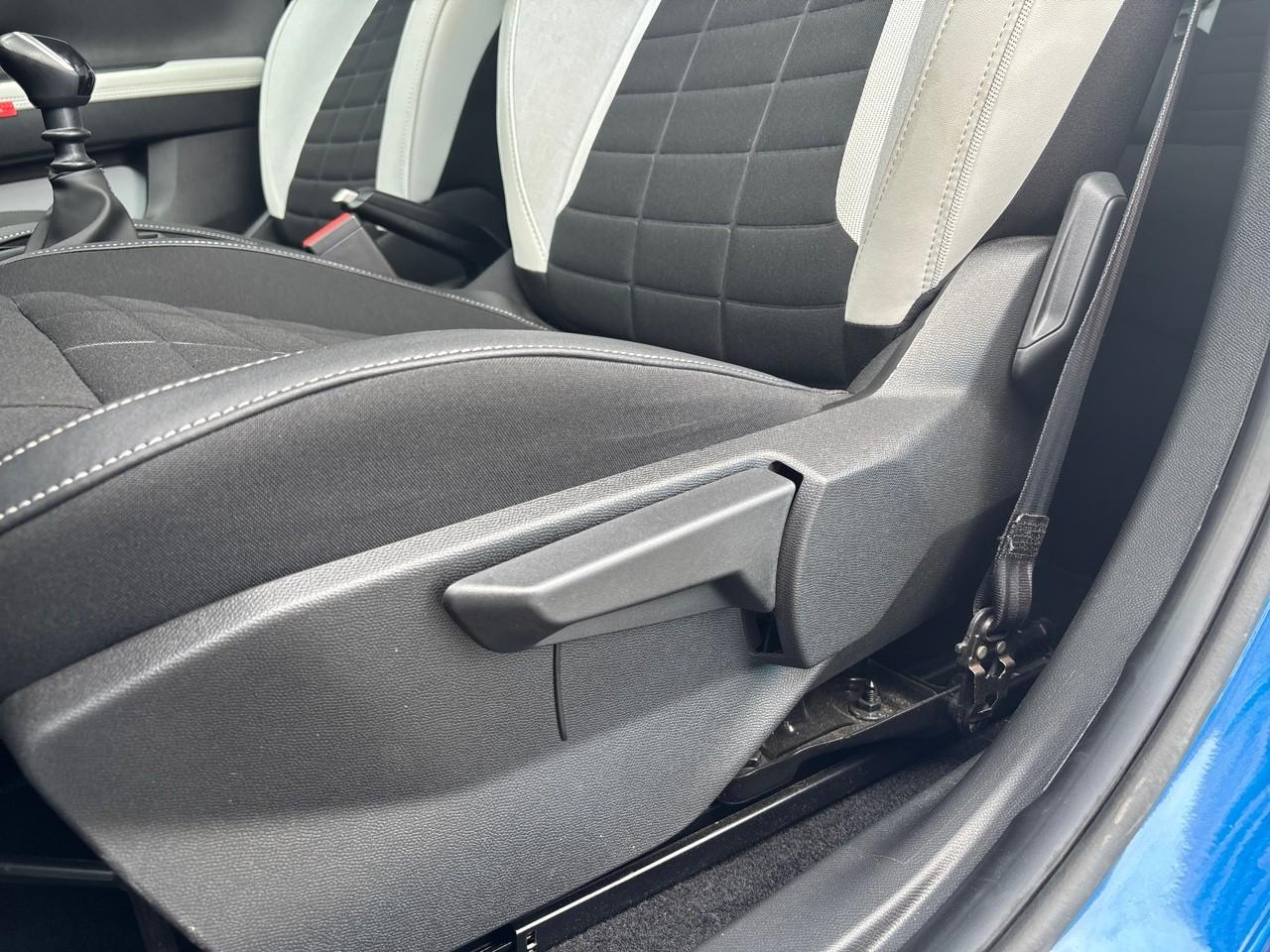 Citroën C3 1.2 turbo 100ch max — photo 17