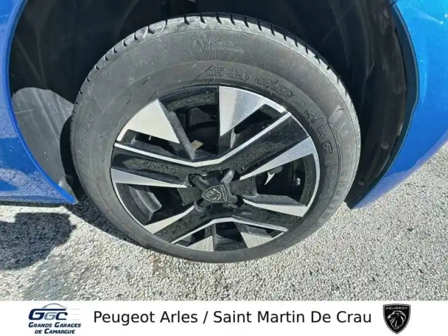 Peugeot 208 hybrid 100 e-dcs6 — photo 27