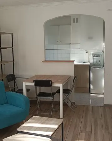 A louer studio meublé