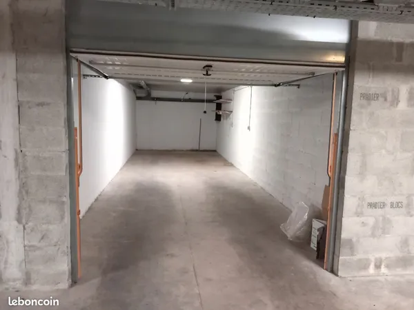 Garage double Châteauvert