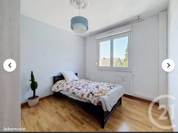 Chambre Colocation Lure 5p 14m² 450€