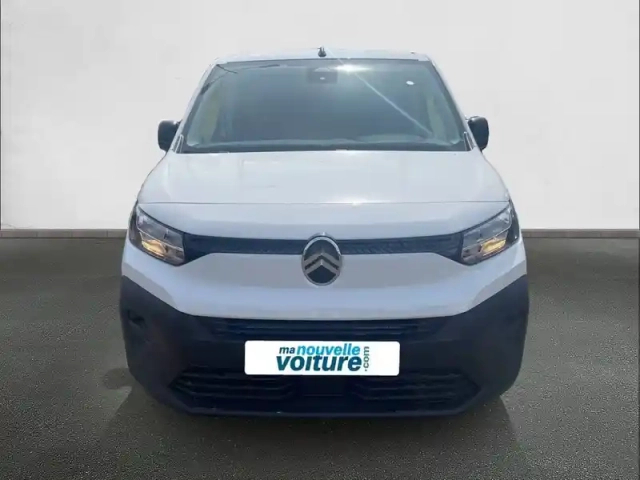 Citroën Berlingo e- van m 136 ch aut. 54 kwh charge utile majoree — photo 2