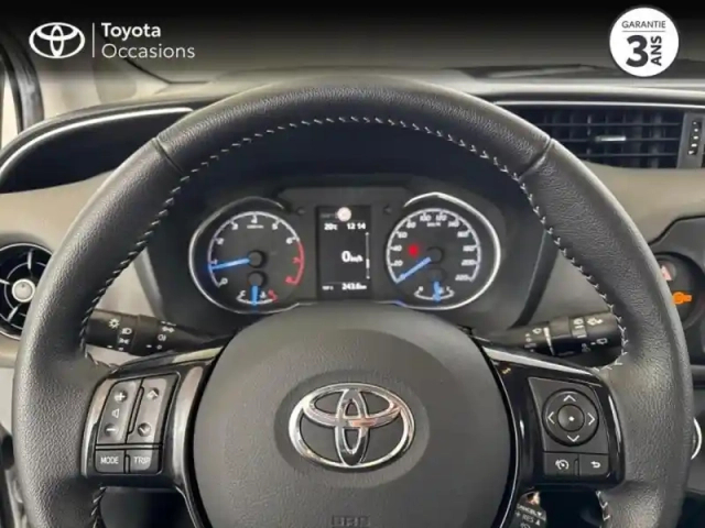 Toyota Yaris 70 vvt-i france connect 5p my19 — photo 13
