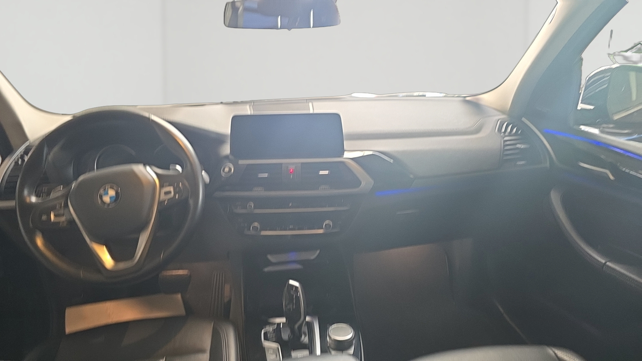 BMW X3 xDrive 20i 184ch BVA8 — photo 10