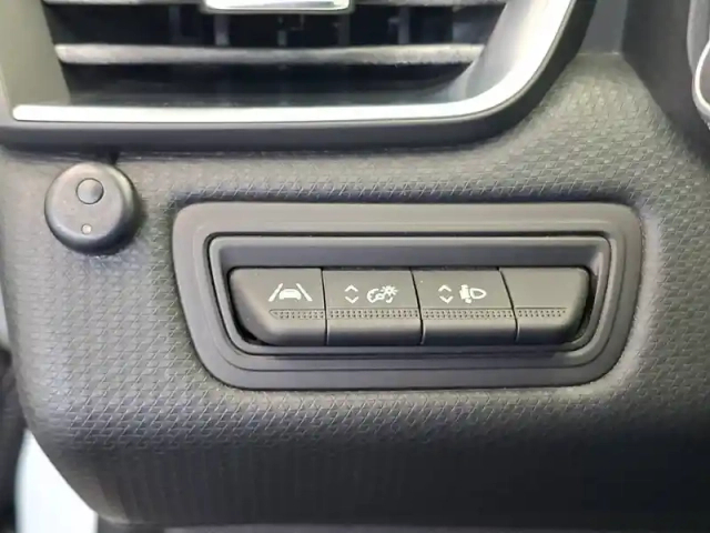 Renault Clio blue dci 85 — photo 31