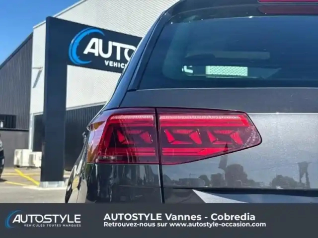 Volkswagen Passat sw 2.0 tdi evo 150ch elegance dsg7 8cv — photo 4