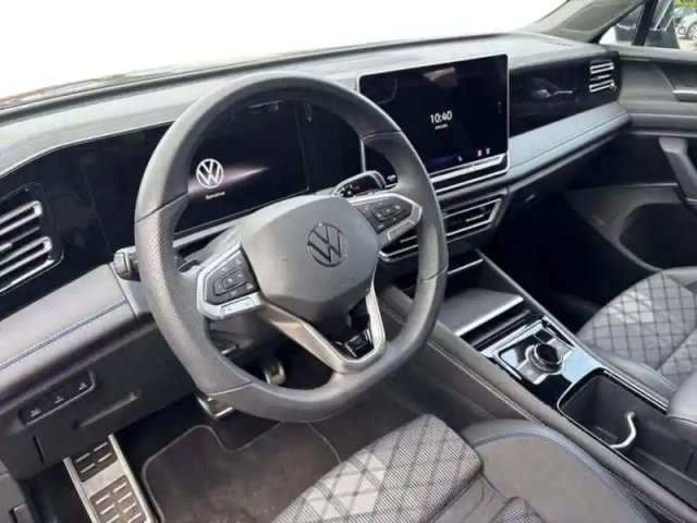 Volkswagen Tiguan 2.0 tdi 150ch dsg7 r-line — photo 9