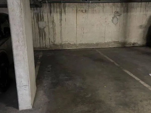 Parking 10 m²
