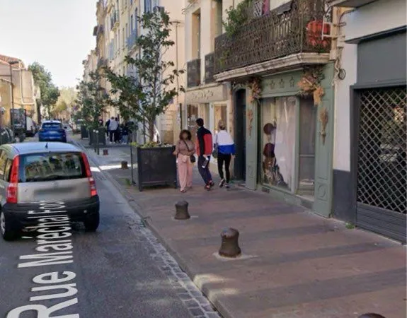 À vendre - local commercial rue Foch