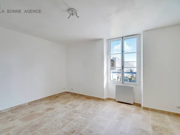 À VENDRE - MARLY-LE-ROI - 2/3 PIÈCES - 47,34M² - 1ER ÉTAGE