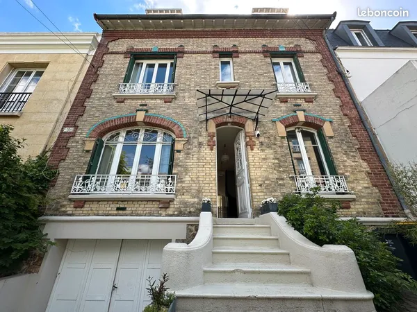 Maison familiale meublée - 172 m² - 5 chambres - Colombes Les Vallées