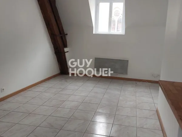 APPARTEMENT À LOUER DE 3 PIÈCES DE 39,29 M²