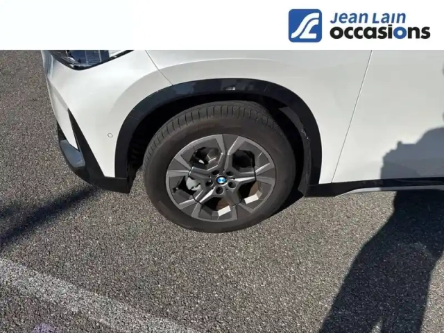 Bmw X1 sdrive 18i 136ch dkg7 — photo 9