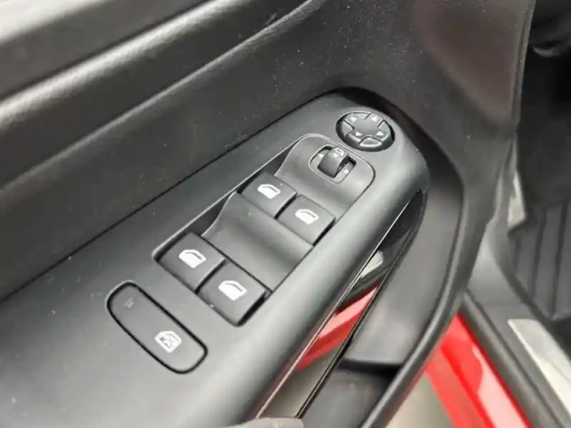 Citroën C5 Aircross puretech 130 s&amp;s eat8 — photo 18