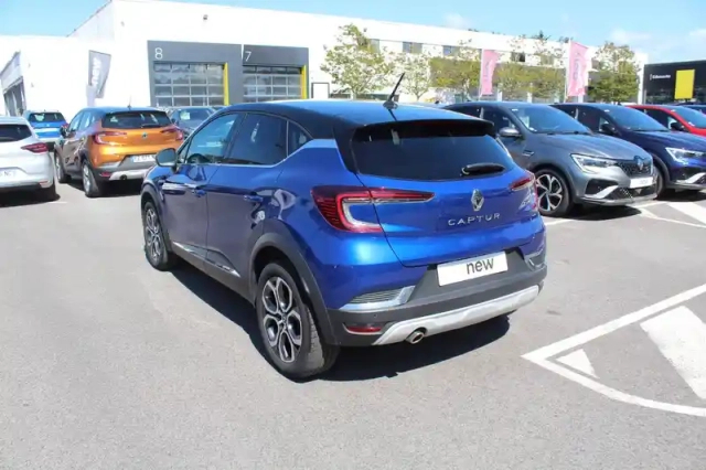Renault Captur tce 155 edc fap — photo 3