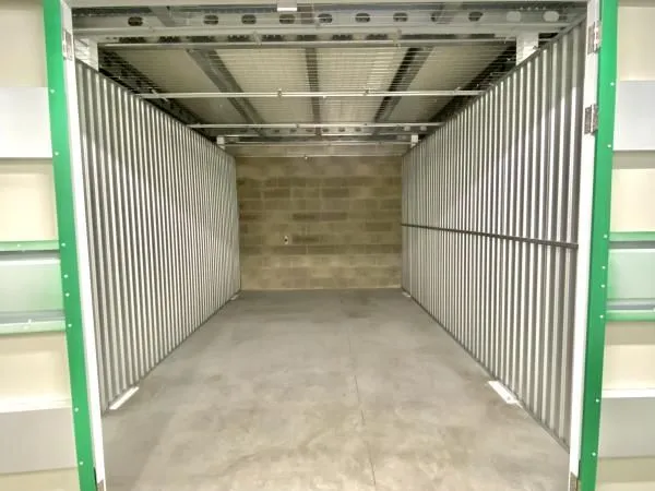 Garage 10 m² Maurepas